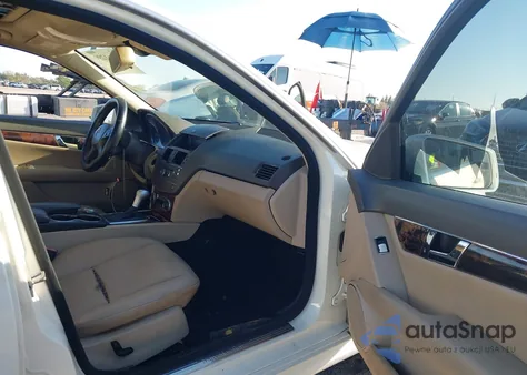 2010 Mercedes-Benz C 300 Luxury 4Matic/Sport 4Matic from USA, damaged, VIN WDDGF8BB0AF455106